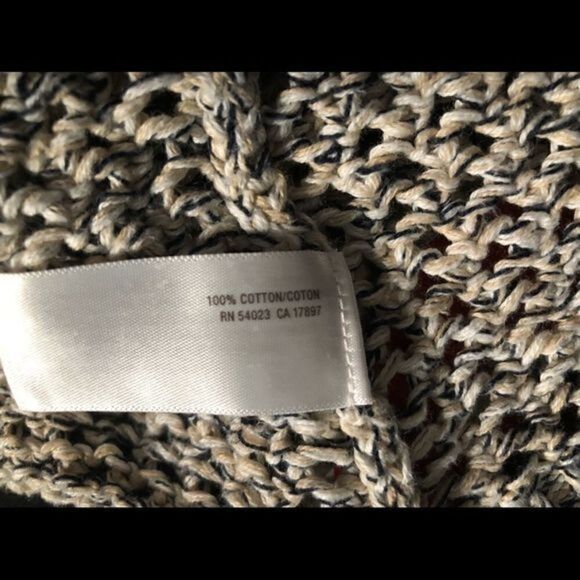 Old Navy  Round Neck Loose Knit Sweater - Picture 7 of 7